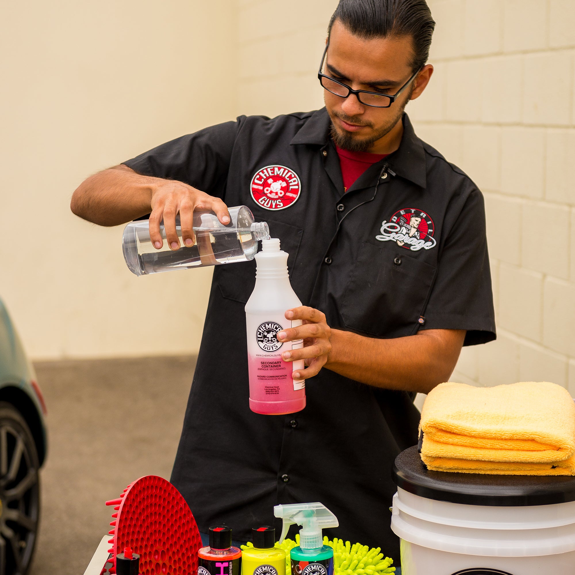 Professional Heavy-Duty Bottle & Sprayer - Image 3